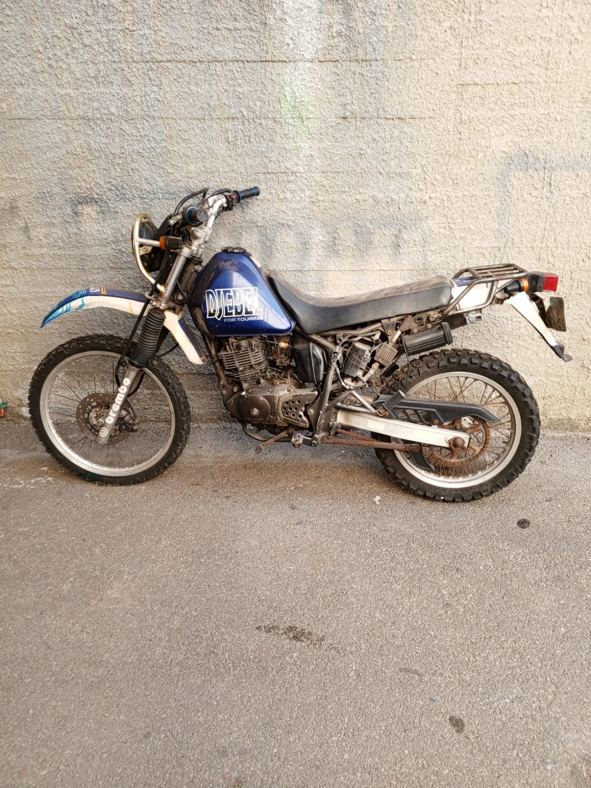 Suzuki DGEBEL 200